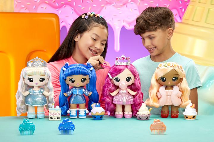 Yummiland Large Doll Lipgloss Pet Callie Birthday Cake